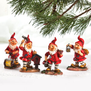 Poly., Red Foresters - 10CM, 4 ASS.