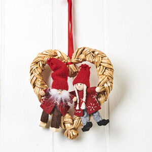 Straw heart, w. pixies, to hang - 17CM