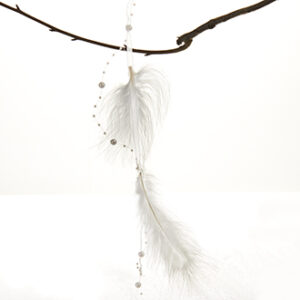 Feather garland, pearls, white - 120CM