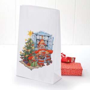 White Pobra gift bag w. baby pixies - 31X18CM